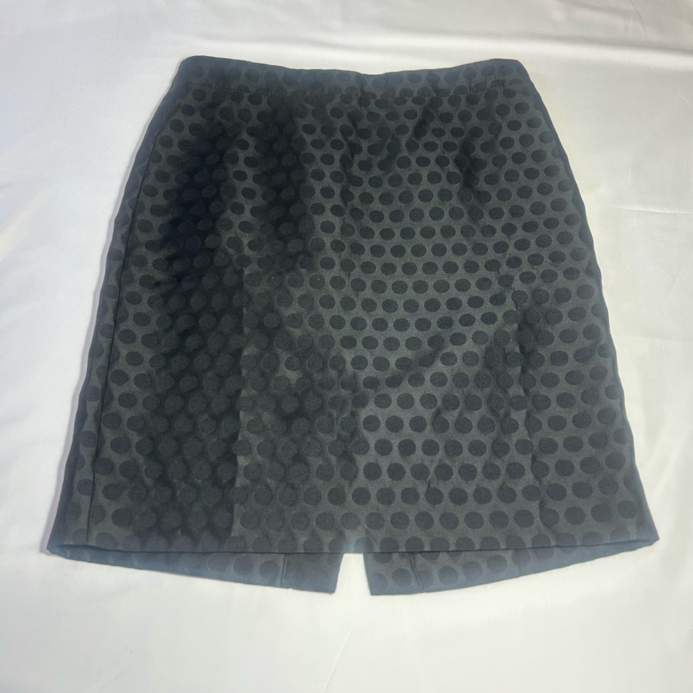 J. Crew pencil skirt size 6 polka dot